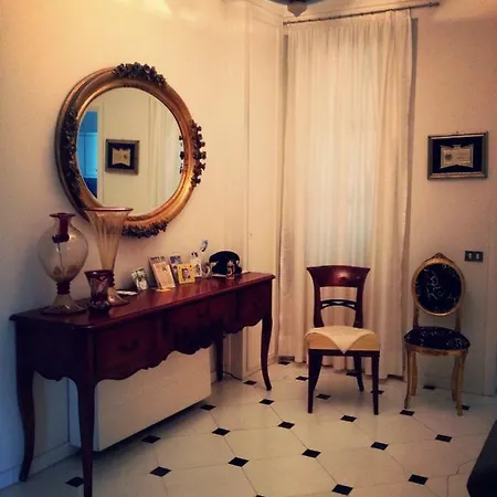 Villa Shared In Tuscany With Garden On The River *