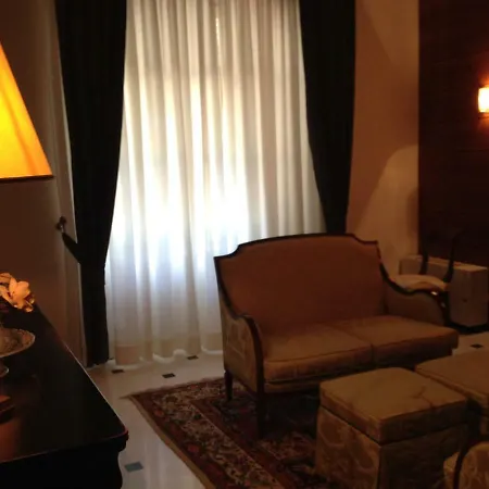 Villa Shared In Tuscany With Garden On The River Limite